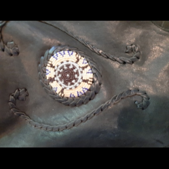 Vintage Tribe America gorgeous leather boho bag…. Perfect condition retail 350$ - Picture 4 of 6